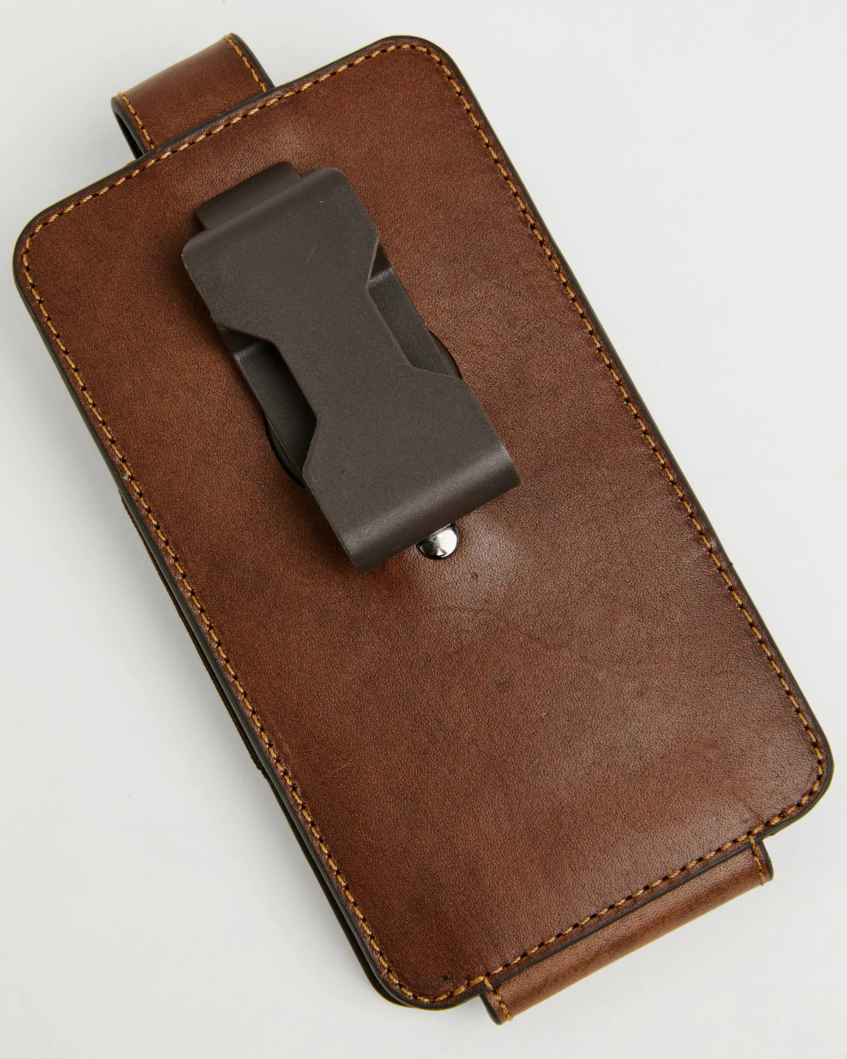 Cody James Men's Prescott Tooled Leather Concho Cell Phone Case - Image 2